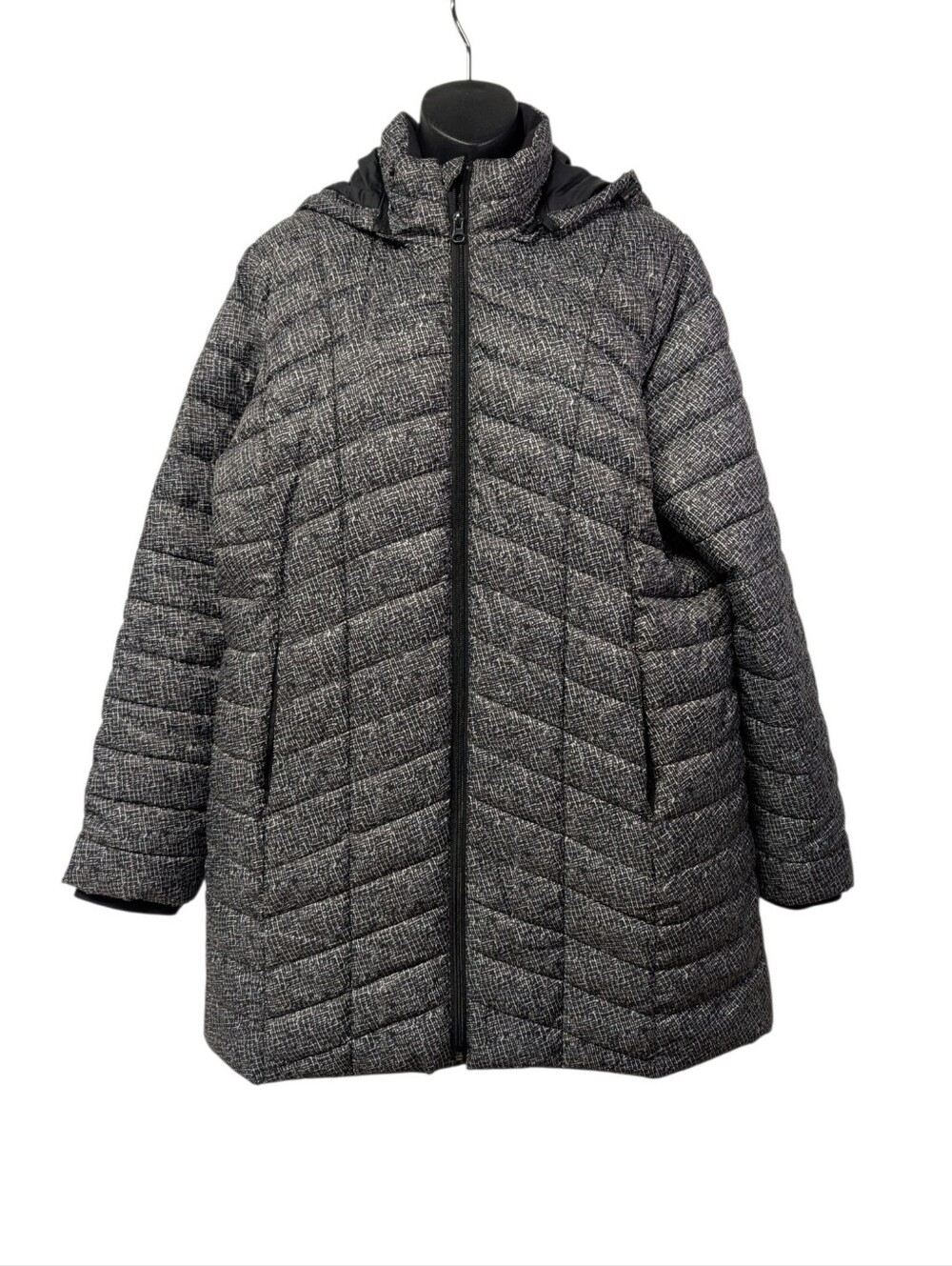 Xersion Women's XL Gray/Black Hooded Quilted Puffer Coat Full Zip Lined Pockets